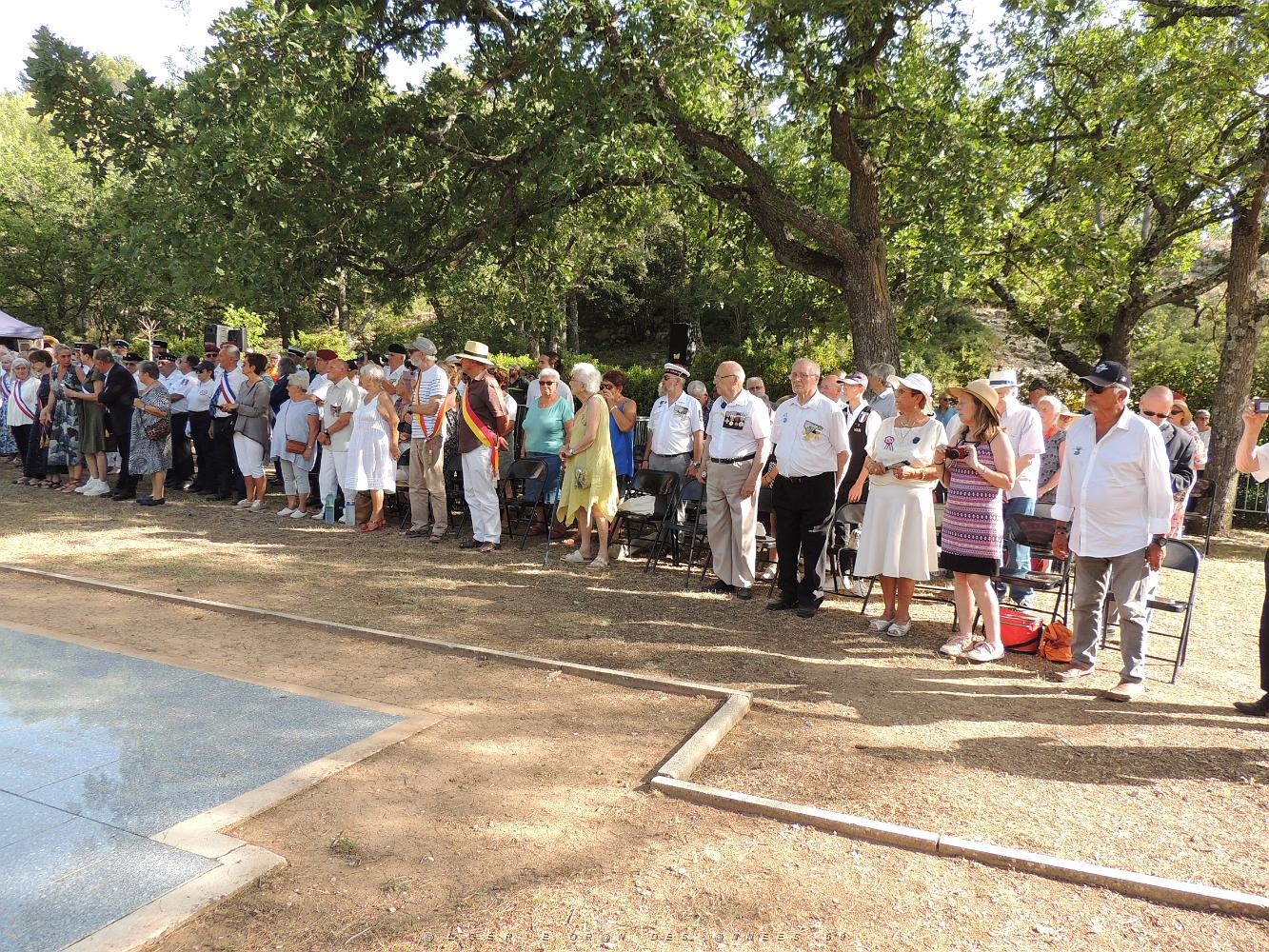 2023 07 18 SIGNES - HOMMAGE AUX 38 RESISTANTS FUSILLES EN 1944 (28).JPG -           